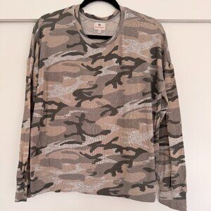 Sundry long sleeve pullover in heather grey camo